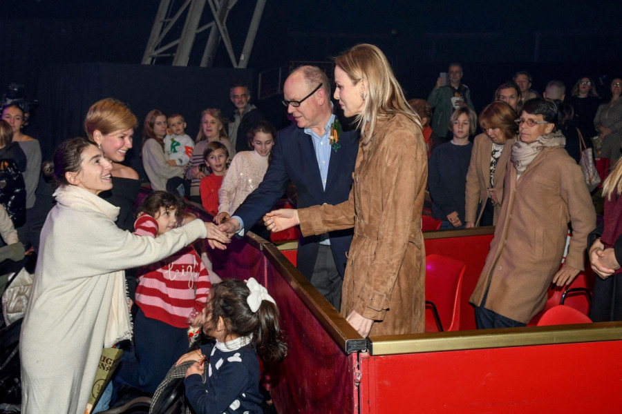 Najtužnija princeza ima sve veći osmeh na licu: Nova frizura zasenila sve probleme FOTO