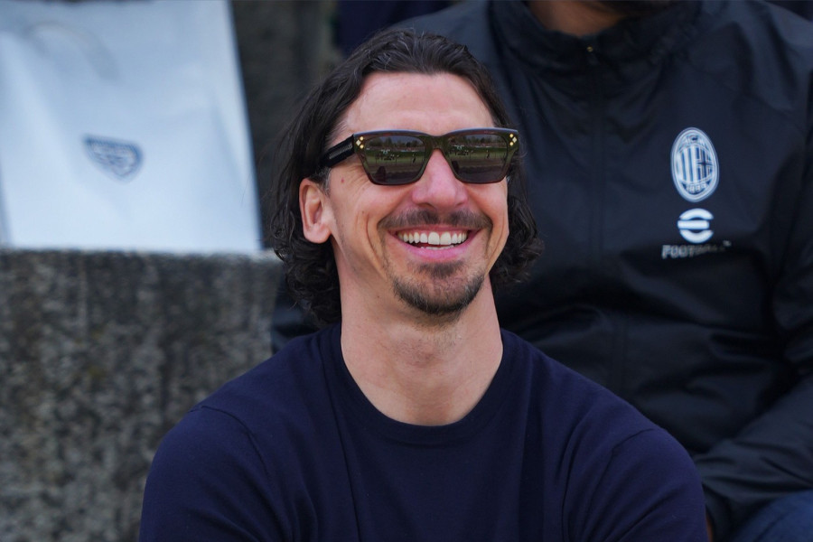 Niko nije u top formi kao on: Skinuo se i pokazao šta ume VIDEO