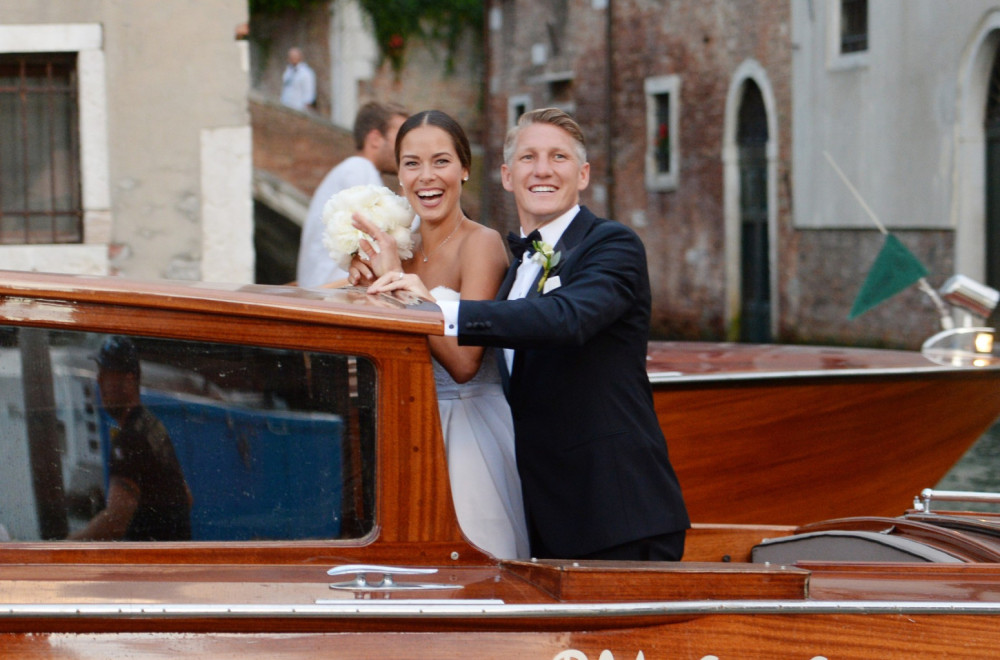 Ljubav im nije bila dovoljna: Razvodi i raskidi koji su uzdrmali 2025. FOTO