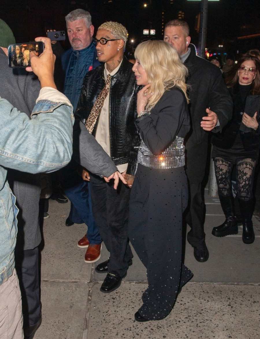 Uskoro puni 80, šeta četiri decenije mlađeg i poručuje – godine su samo broj FOTO