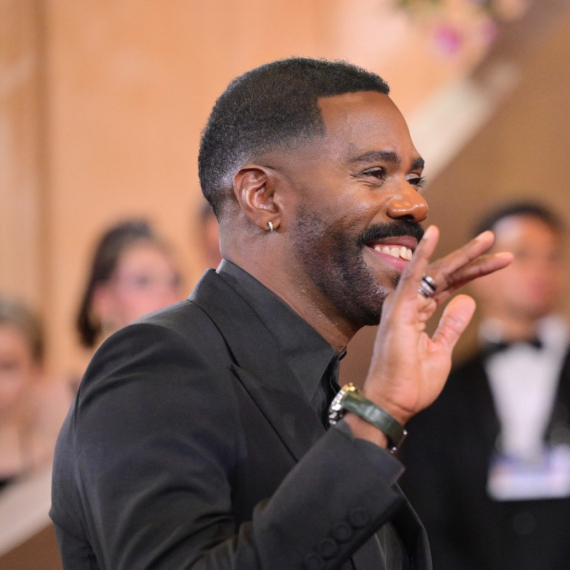 Sećate se najbolje odevenog muškarca godine? E, pa, opet je "pokidao" FOTO/VIDEO