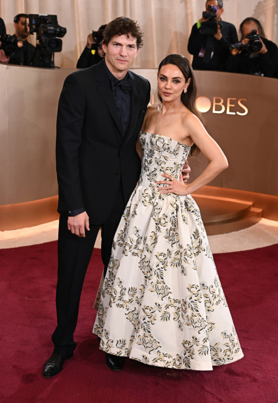 Kontroverzni ljubavnici konačno pokazali lica: Javnost kipti od besa FOTO/VIDEO