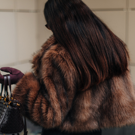 Kako zimi nositi šta god želimo, a da se ne smrznemo? Skandinavke imaju trik s tri sloja VIDEO/FOTO