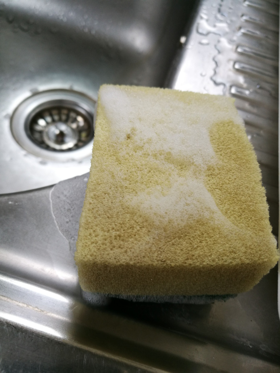 Nikad ne bacajte stari sunđer: Kad vidite šta sve može, čuvaćete ga kao blago