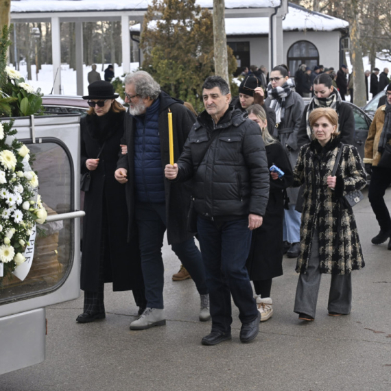 Sahranjen Ljuba Ninković: Brojna poznata lica na poslednjem oproštaju od brata Bode Ninkovića