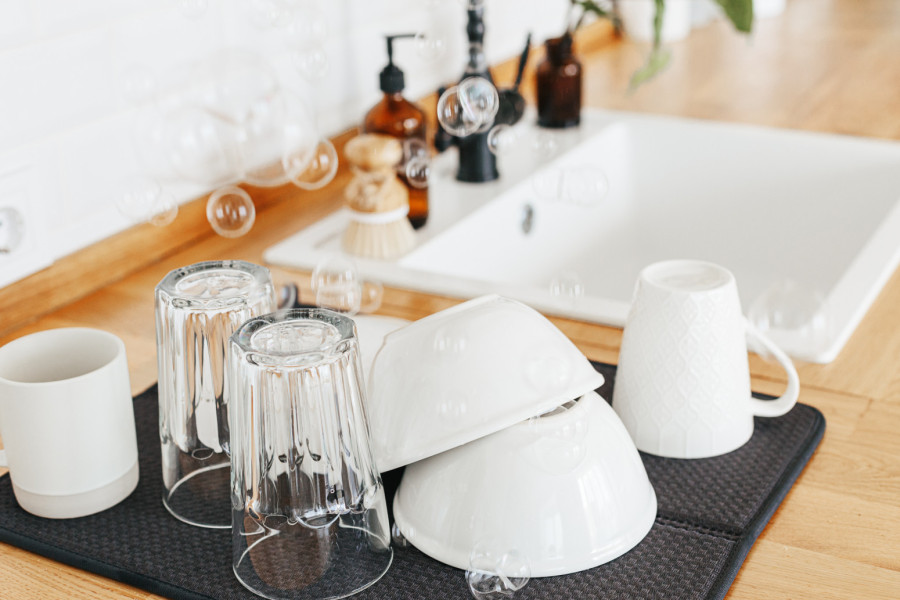 Malo ljudi zna, a korisno je: Nikad ne radite ovo sa čašama