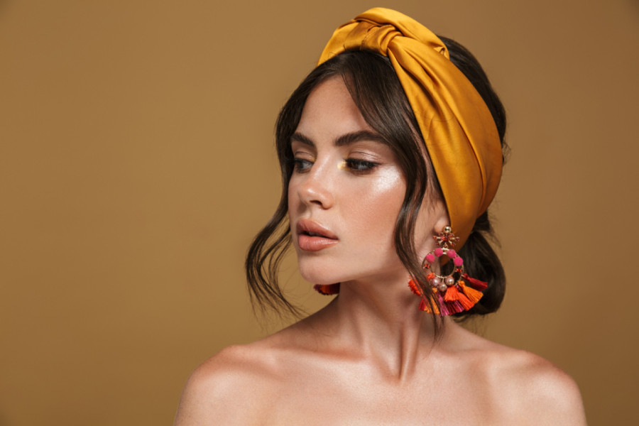 Kosa vam je neposlušna i zrela za pranje? Ova frizura rešava sve u sekundi FOTO