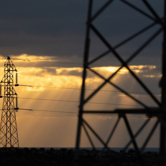 Meštani Ljiga u neverici: Pijani radnik iz besa ugasio struju celom naselju