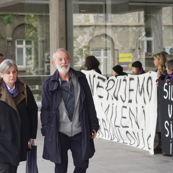 Oglasila se supruga Miroslava Mike Aleksića