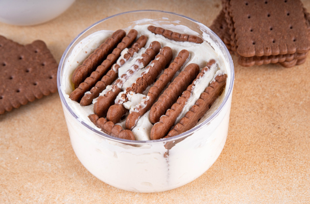 Dve sekunde i dva sastojka su vam potrebni za ovaj viralni čizkejk VIDEO