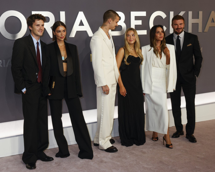 Novi detalji venčanja koje je razorilo porodicu: Bruklinu Bekamu postavljen ultimatum?