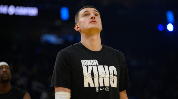 Jović učio saigrače srpski – nije dobro prošlo VIDEO