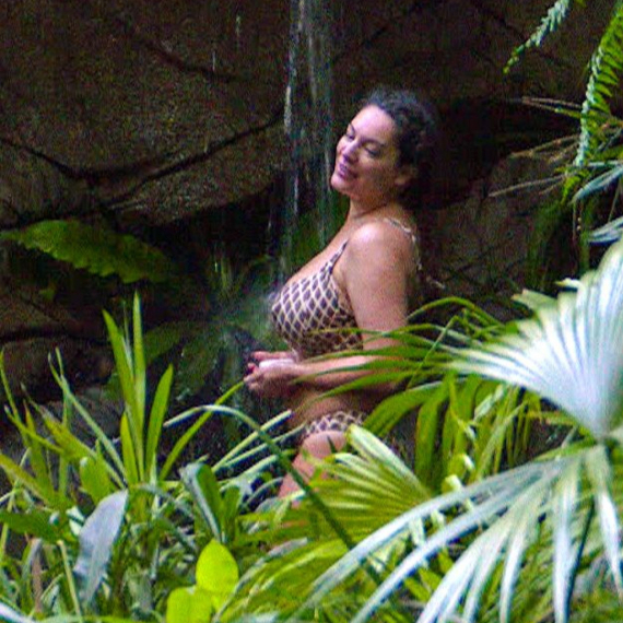 "Doktor mi je nudio injekciju za mršavljenje, ali ja svoje obline ne dam" VIDEO