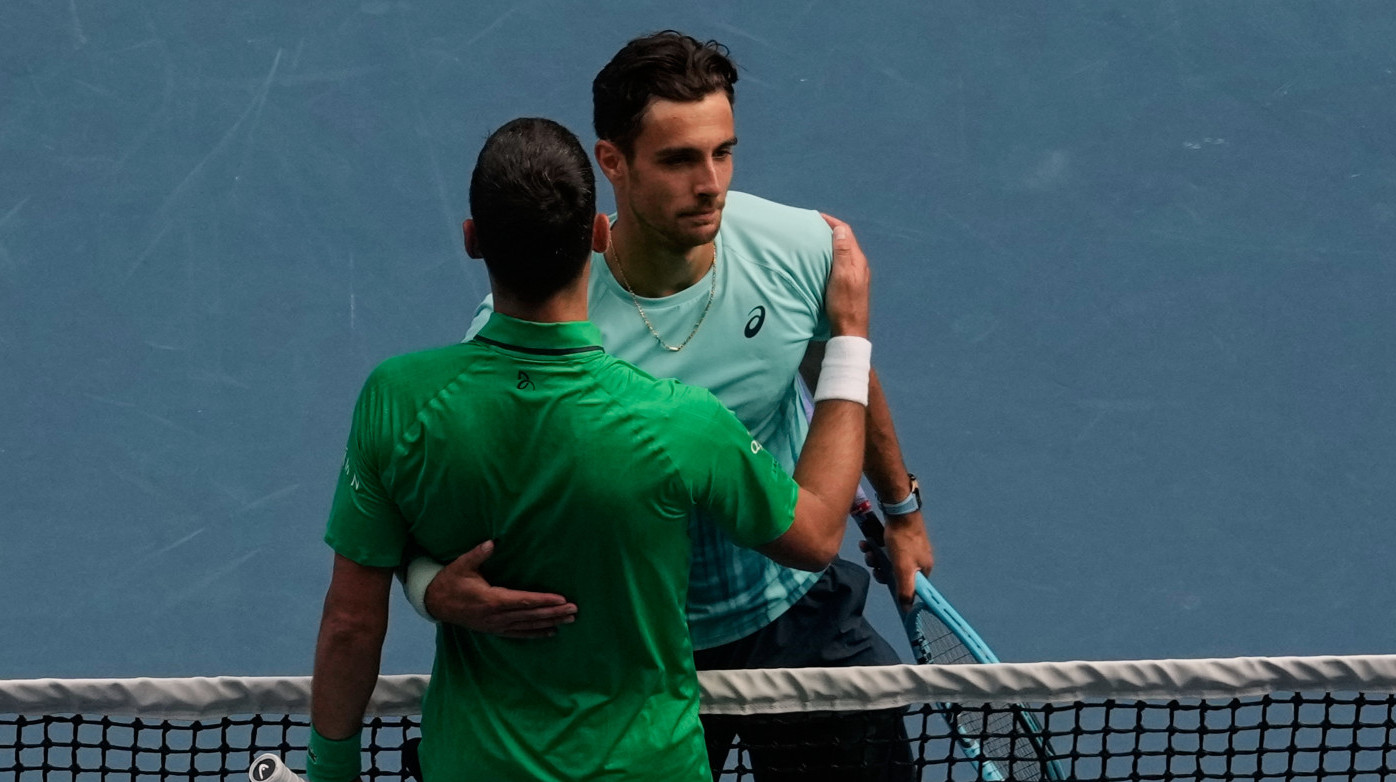 Đoković gubio 2-0, pa mu Muzeti predao!; Novak: "Bio sam na putu kući, zaslužio je da pobedi"