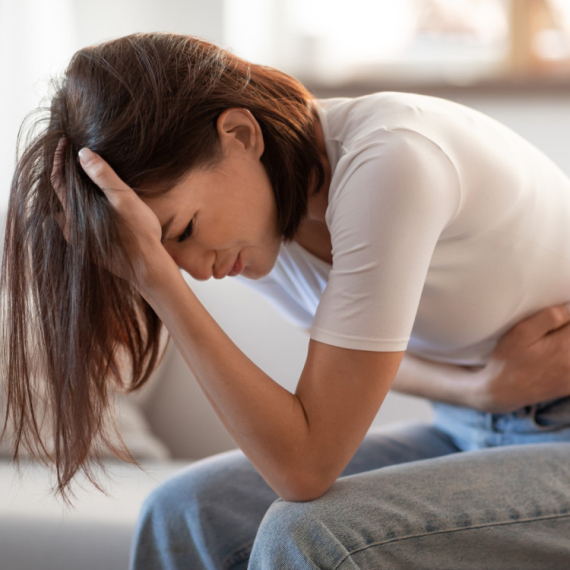 Menstrualni grip: Zašto se pre menstruacije osećamo bolesno