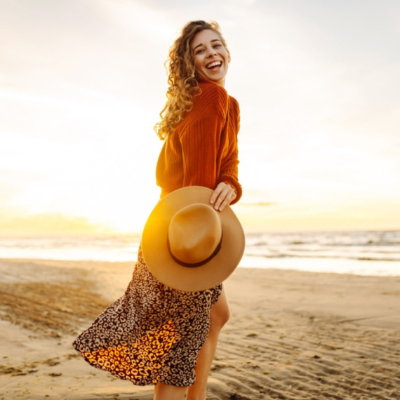 "U svakoj zemlji imam po jednog dečka, oni sve plaćaju" VIDEO