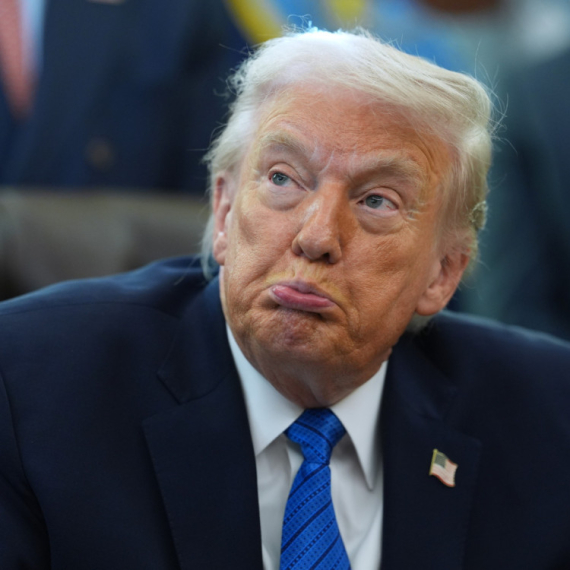 Psiholozi kod Trampa prepoznaju prve znakove demencije: Njegovi govori su sve čudniji