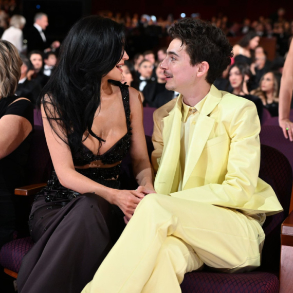 Timoti Šalame planira da se ženi? Lepotica sa bujnim grudima je "ta" FOTO