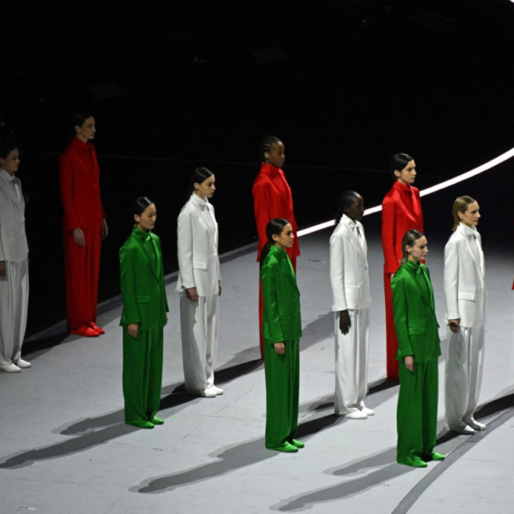 Kad se spoje moda i sport – nastaje italijanska magija: Dirljiv omaž Armaniju na otvaranju ZOI FOTO/VIDEO