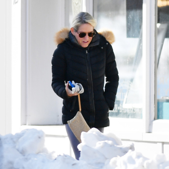 Ovo je asistentkinja Džefrija Epstajna koja je svedočila brojnim užasima: Zakazivala dolaske devojaka FOTO