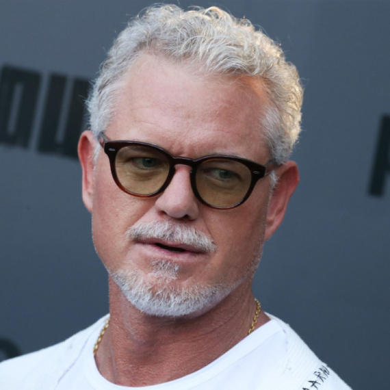 Slavni glumac završio u kolicima, oglasili se prijatelji: Strašna bolest se pogoršala FOTO