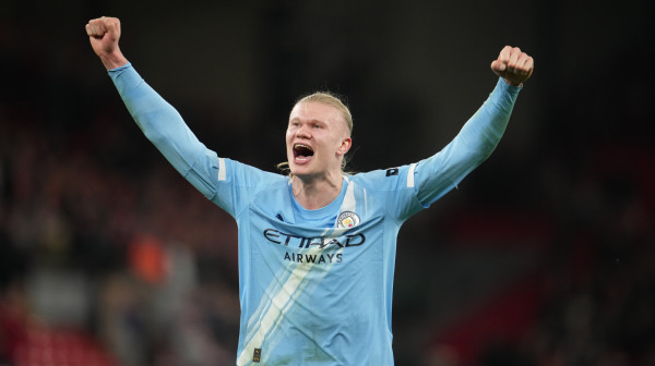 Bura na Enfildu – "lepotica" Soboslaja i Halandova presuda "redsima" u 90+3'