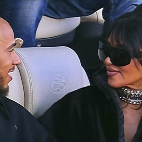 Mreže su eksplodirale: Kim Kardašijan prvi put u javnosti sa novim slavnim dečkom FOTO/VIDEO