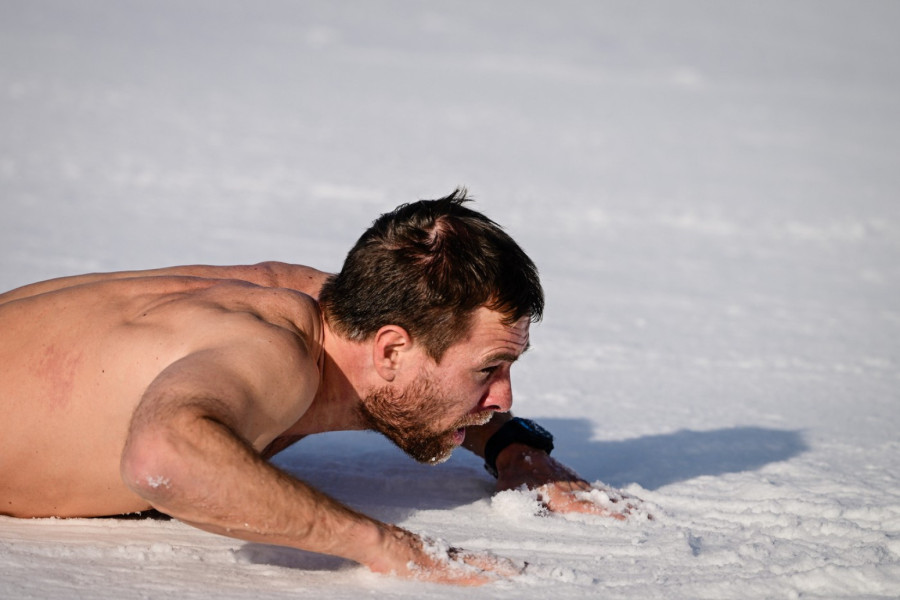Internet obožava njegovu proslavu zlatne medalje – bez majice FOTO/VIDEO