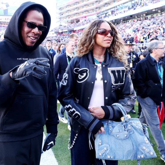 "Kao bliznakinje": Dobro pogledajte, ovo nije Bijonse FOTO