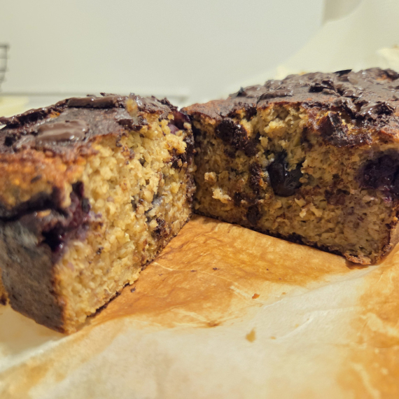 Preružan, ali preukusan! Probale smo zdravu verziju banana hleba FOTO