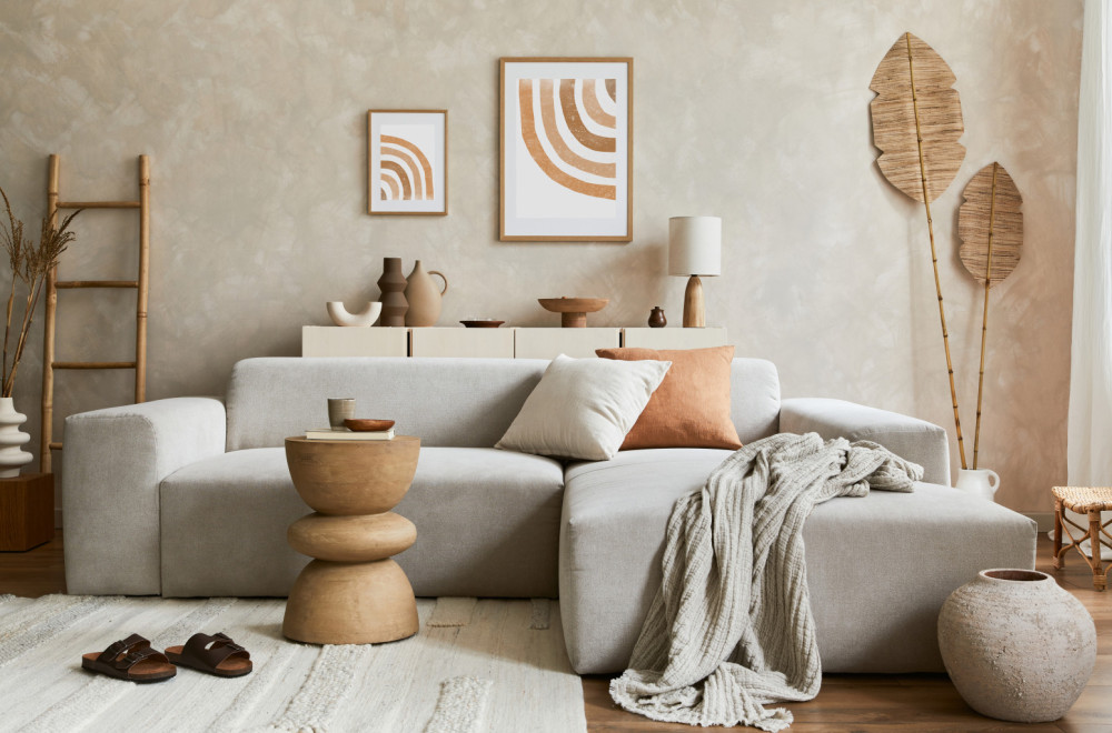 Tepih u dnevnoj sobi – zastareli trend ili ponovo hit?