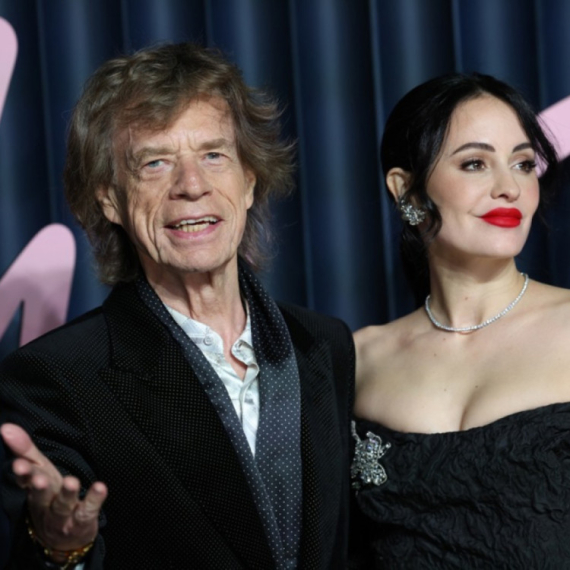 Napadnuta verenica Mika Džegera