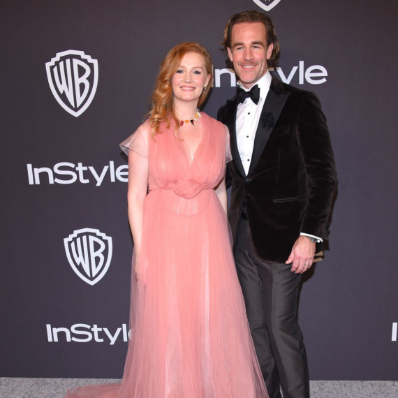 Udovica Džejmsa Van Der Bika moli za pomoć: Ostala sama i bez novca sa šestoro male dece