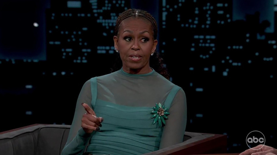 Mišel Obama u jednom danu uradila 10 pirsinga: Barak nije ni primetio VIDEO