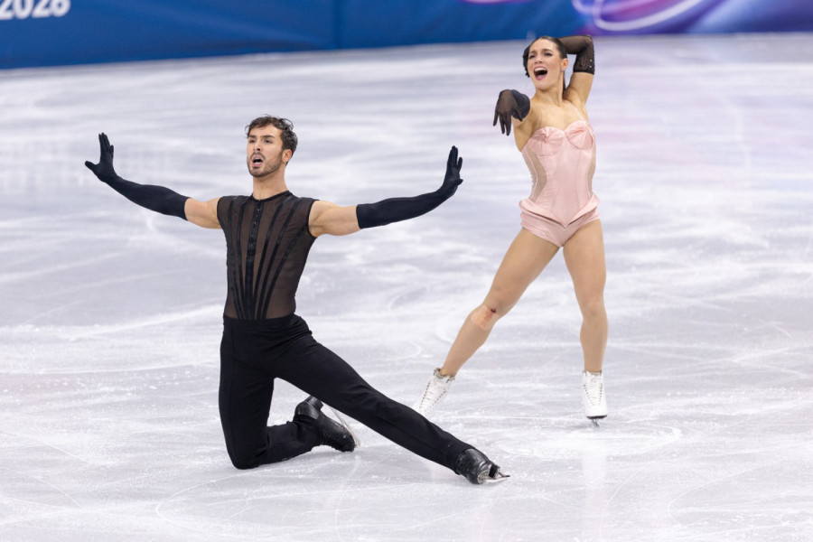 Niko nije očekivao da će Madonin provokativni korset biti deo ZOI FOTO/VIDEO