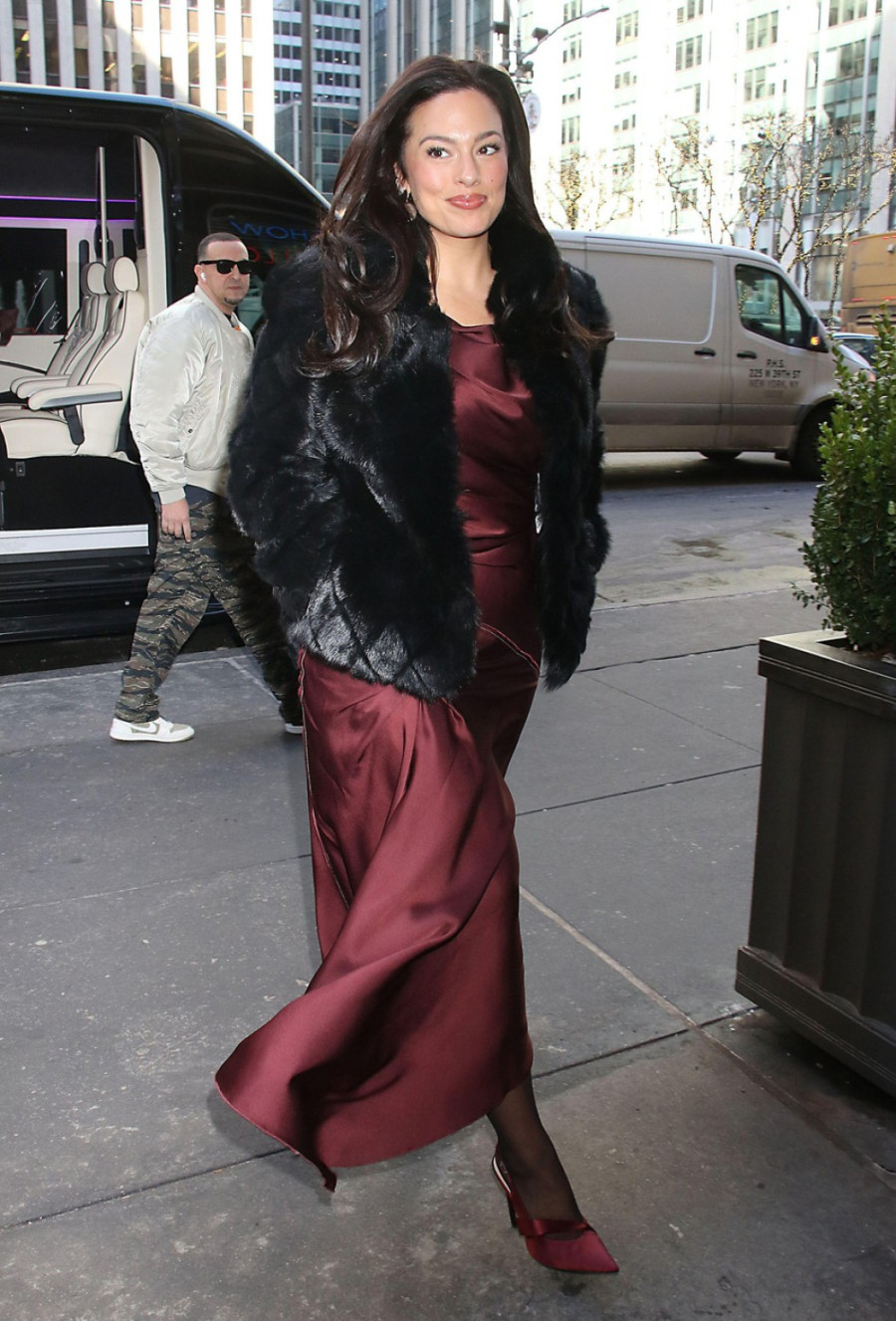 Višak kilograma joj uopšte ne smeta, jer ubija svojim seksepilom FOTO