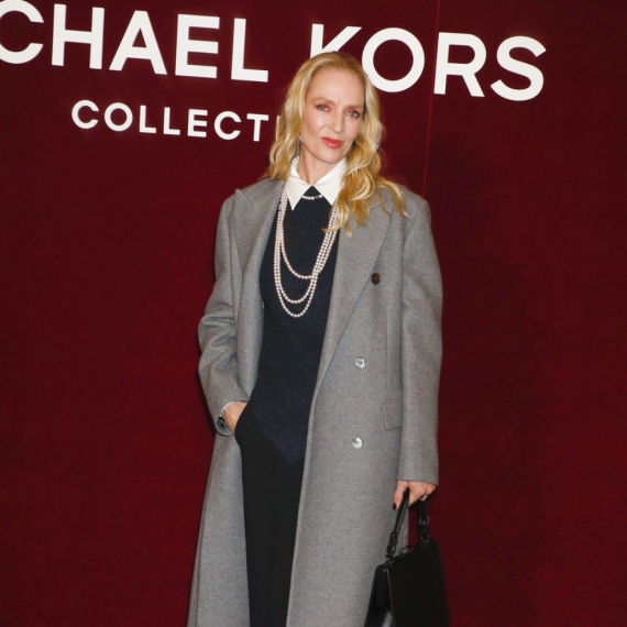 Ostali smo bez teksta: Uma Turman nosi kombinaciju koju bi retko ko poneo FOTO