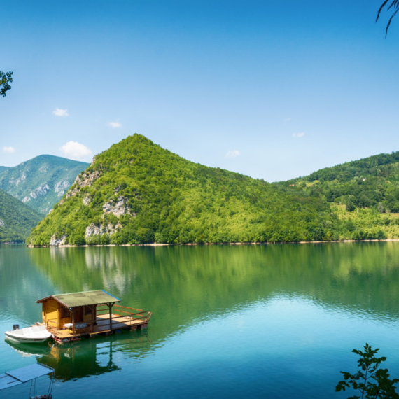 Sve više turista zainteresovano za letovanje u Srbiji: I stranci biraju ove destinacije FOTO