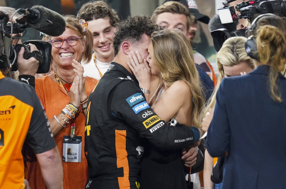 Od poljupca koji je obišao svet do raskida: Zgodni šampion je ponovo slobodan? VIDEO