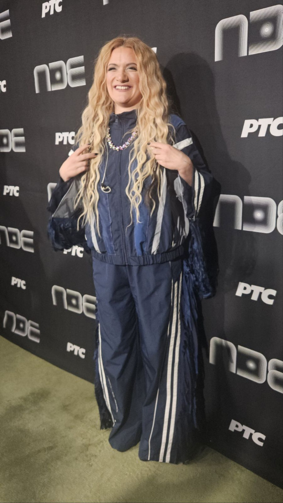 Ma, kakav stajling: Sve nade položila u energični nastup FOTO