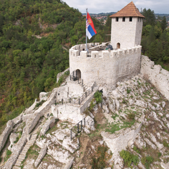 Srednjovekovna tvrđava mami turiste u Zapadnu Srbiju: Ponos Užica ponovo blista FOTO