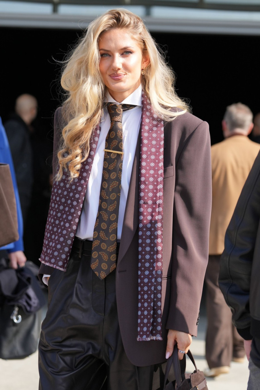 Vratila se najzgodnija sportistkinja sa OI i sa sobom donela smelo izdanje FOTO