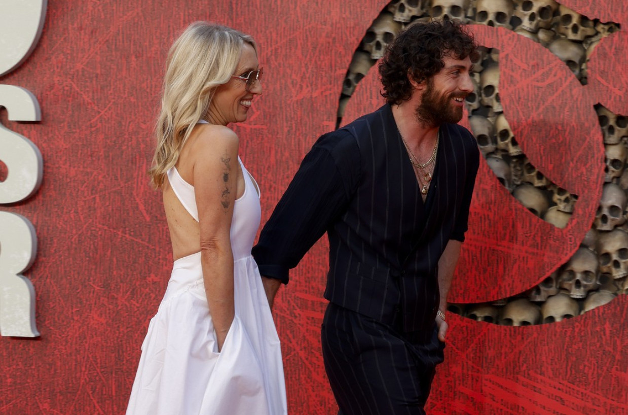 Zavela ga kad je imao 18, sad slave njen 59. rođendan: Njihova ljubav je svima trn u oku FOTO