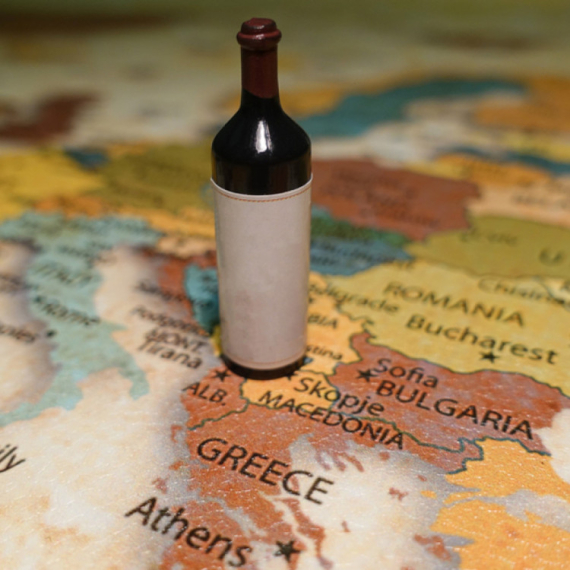 Pojavila se karta sa urnebesnom podelom: Uporedili su reakcije Evropljana FOTO