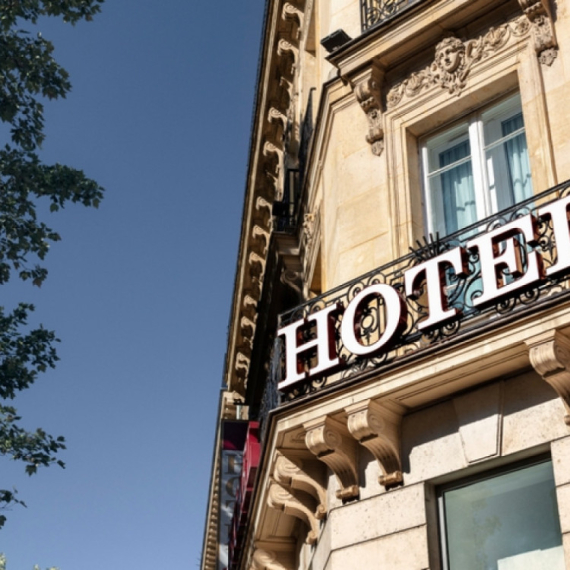Ovo nema nigde, gosti "trljaju ruke": Hotel u Francuskoj vraća novac gostima zbog lošeg vremena