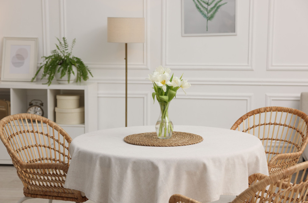 Mnogi to rade, ali ovo nikad ne sme da vam bude na trpezarijskom stolu