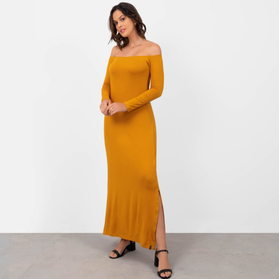 Visoka je 213 cm i ima treće najveće ženske šake na svetu: "Često me ponižavaju" VIDEO