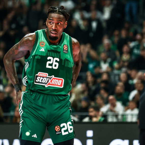 Lesor se vratio, preplavile ga emocije: "Navijači Partizana..." VIDEO