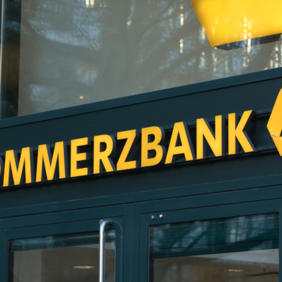 Italijani žele nemačkog bankarskog giganta: Berlin i sindikati protiv