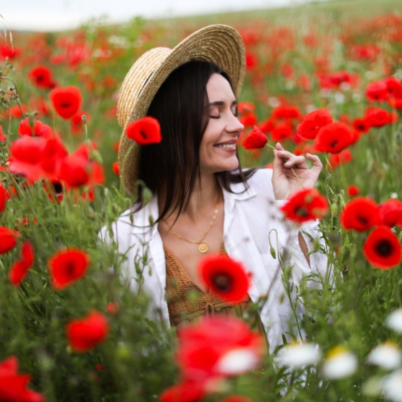 Ovi horoskopski znakovi su miljenici zvezda: Do kraja marta ih hvata "ljubavno ludilo"